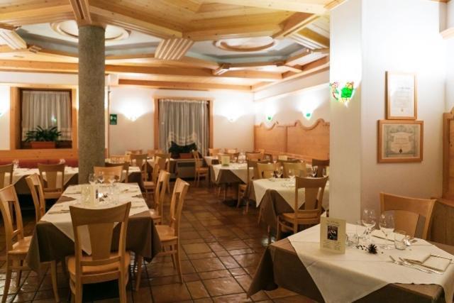 Hotel Valle Verde - Rent Ski & Bike Tarvisio Exterior foto